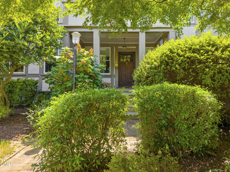132 Woodburn Rd, Raleigh, NC 27605
