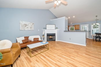 1320 Academy St, Fuquay Varina, NC 27526