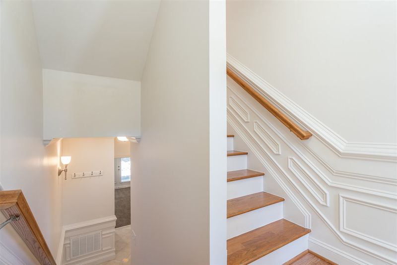 1320 Cameron View Ct, Raleigh, NC 27607