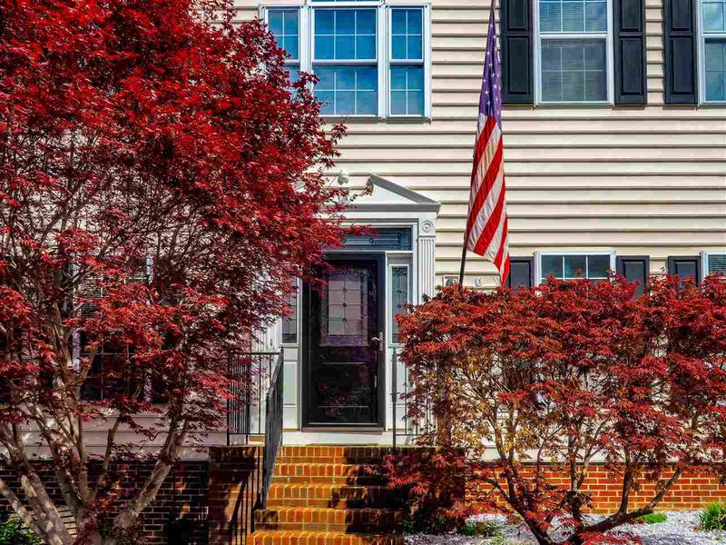 1320 Chenworth Dr, Apex, NC 27502