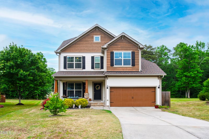 1320 Double Oak Ln, Willow Springs, NC 27592