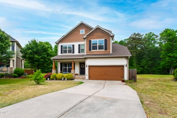 1320 Double Oak Ln, Willow Springs, NC 27592