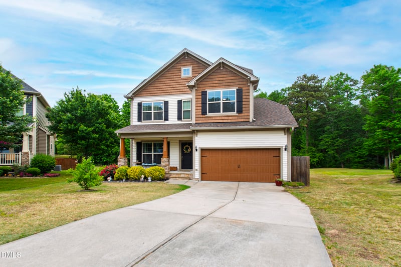 1320 Double Oak Ln, Willow Springs, NC 27592