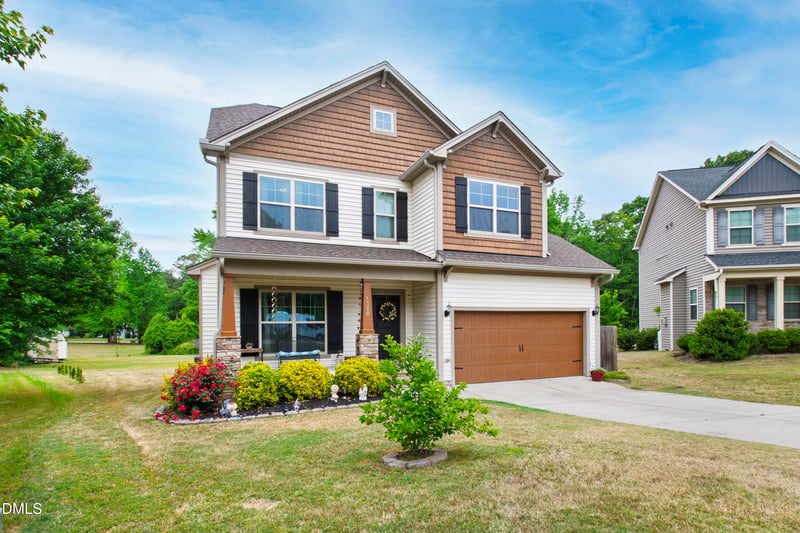 1320 Double Oak Ln, Willow Springs, NC 27592