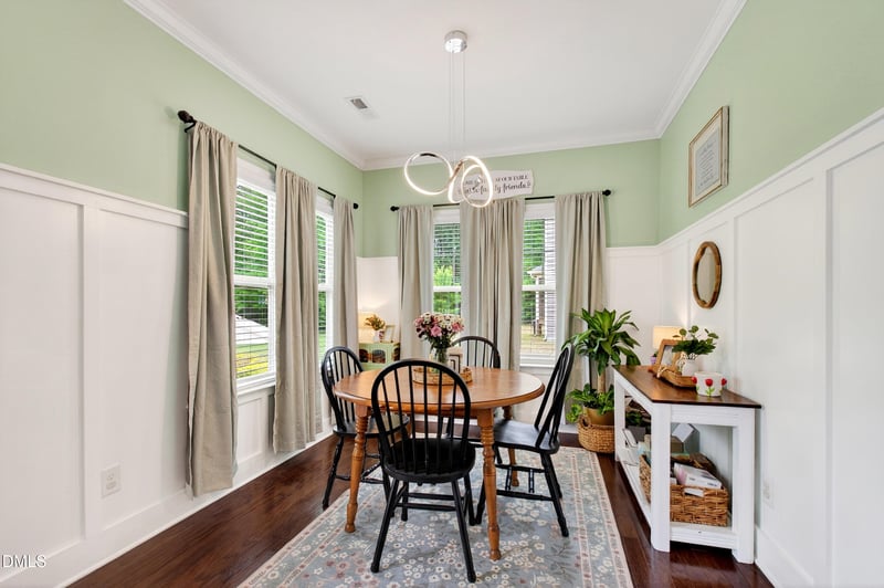 1320 Double Oak Ln, Willow Springs, NC 27592