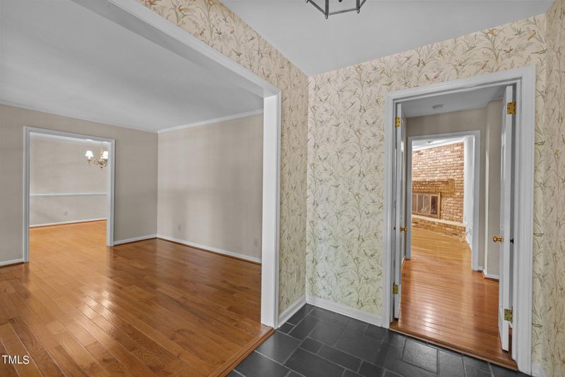 1320 Kershaw Dr, Raleigh, NC 27609