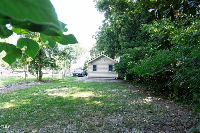 1320 Oakwood Ave, Raleigh, NC 27610