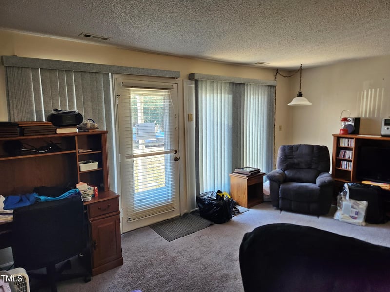 1320 Park Glen Dr #103, Raleigh, NC 27610