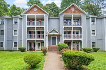 1320 Park Glen Dr #204, Raleigh, NC 27610