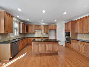 1320 Thorny Vine Ct, Wake Forest, NC 27587