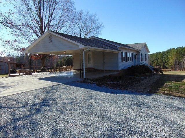 1320 Todd Rd, Roxboro, NC 27574