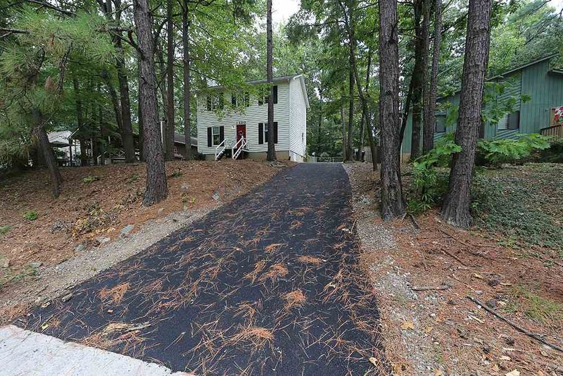 1320 Valley Rn, Durham, NC 27707