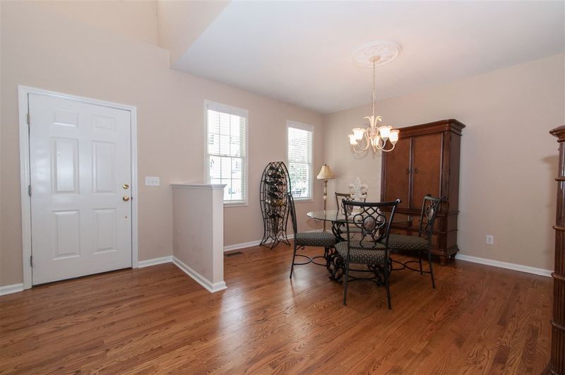 13204 Ellesmere Ct, Raleigh, NC 27614