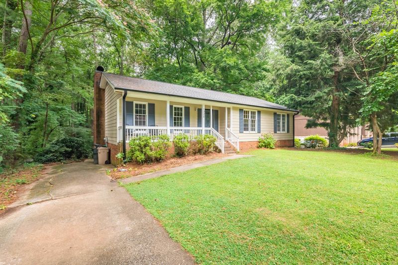 1321 Claymore Dr, Garner, NC 27529