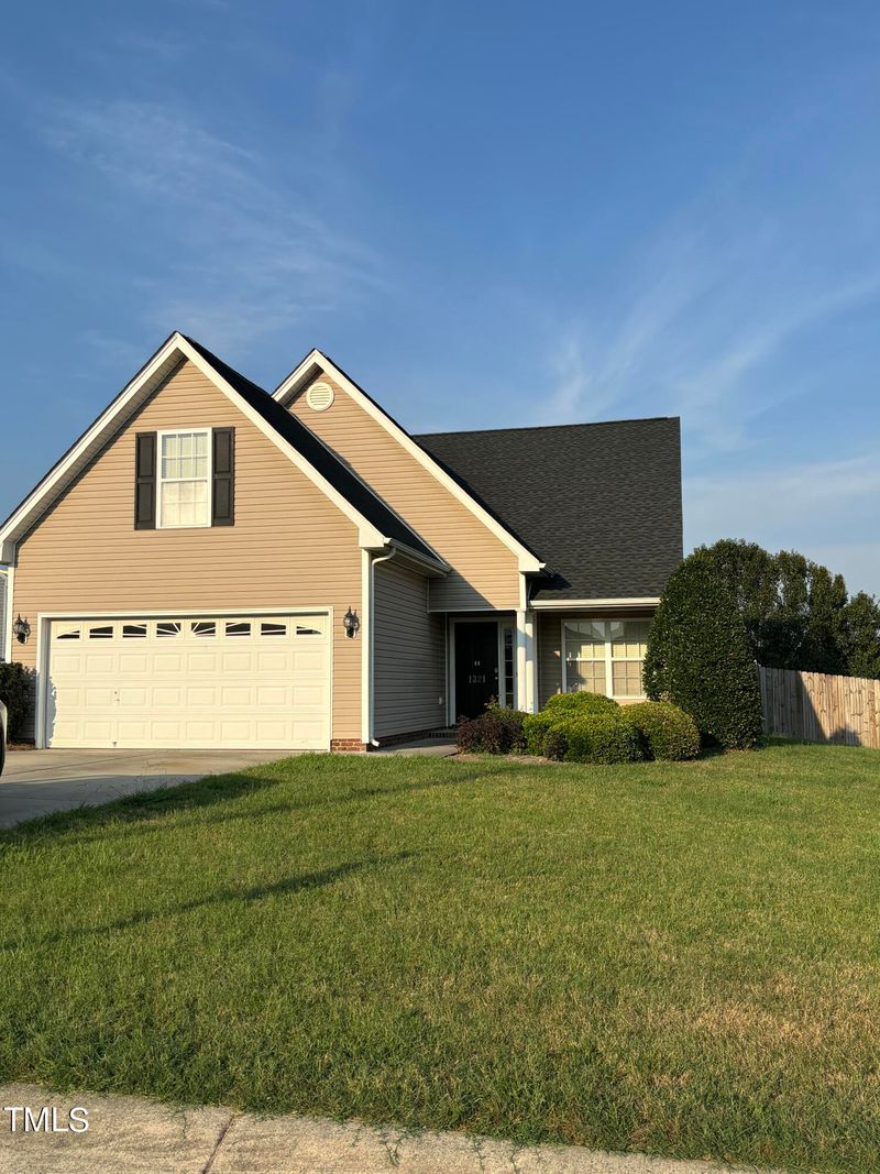 1321 Crossridge Dr, Burlington, NC 27217