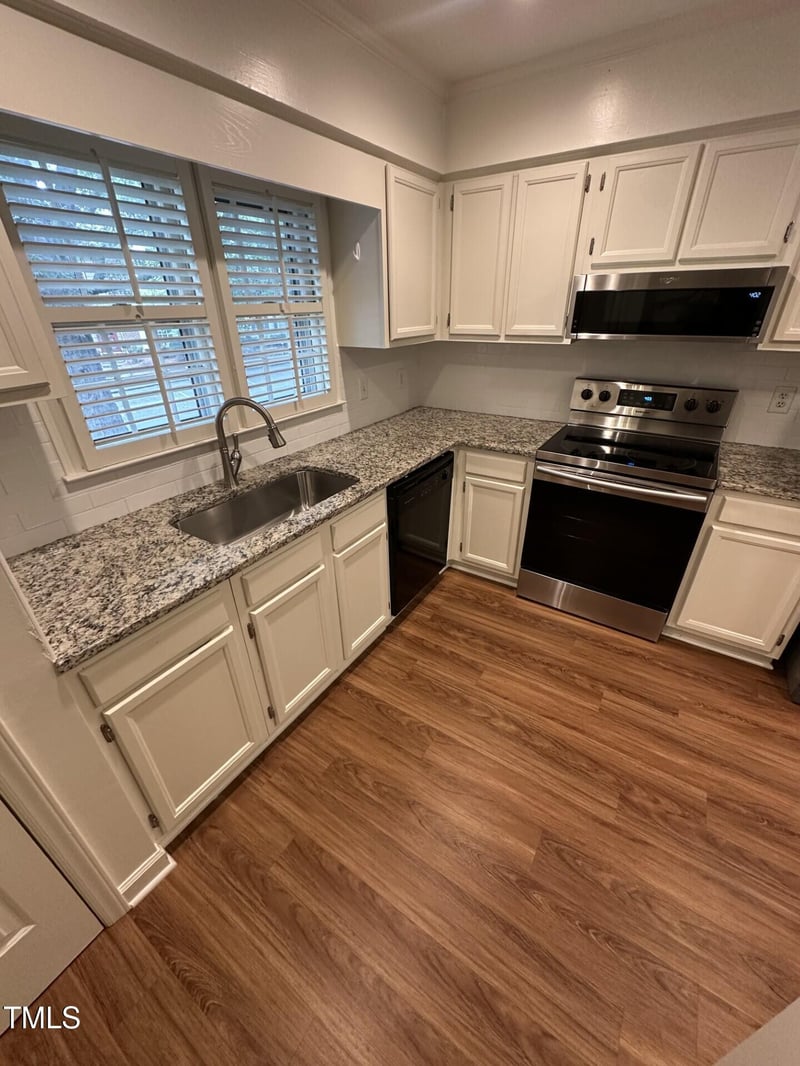 1321 Dylan Heath Ct, Raleigh, NC 27608