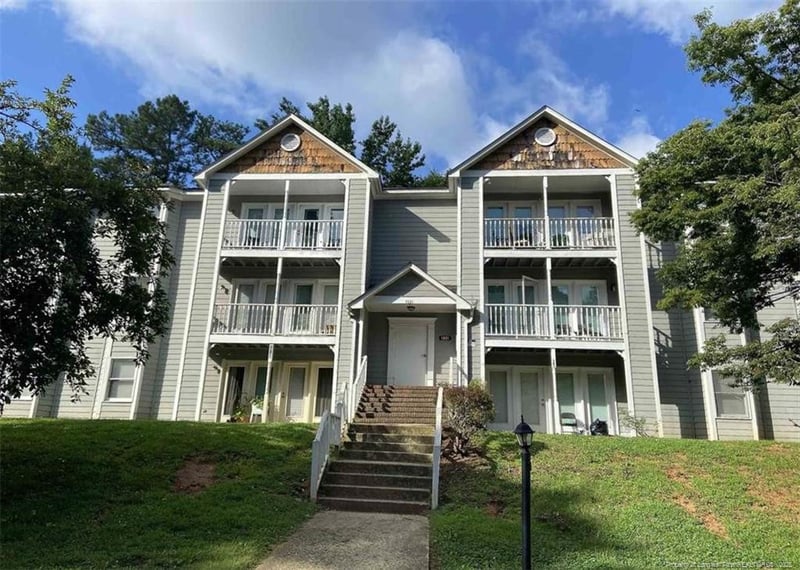 1321 Park Glen Dr #202, Raleigh, NC 27610