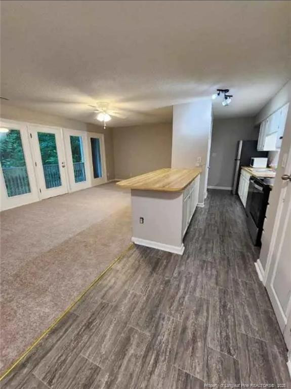 1321 Park Glen Dr, Raleigh, NC 27610