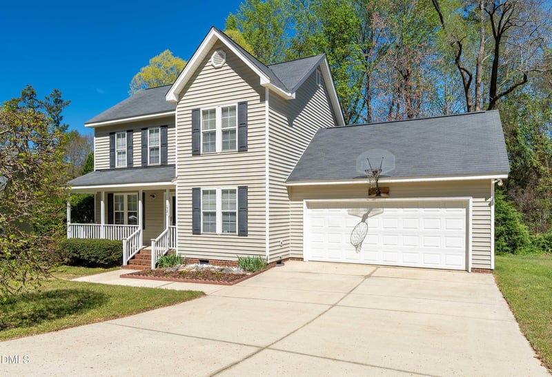 1321 Turret Ct, Fuquay Varina, NC 27526