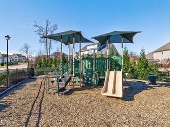 1321 Yardley Dr, Wake Forest, NC 27587