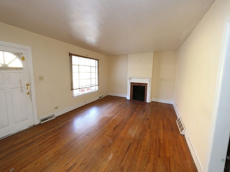 1322 Cross Link Rd, Raleigh, NC 27610