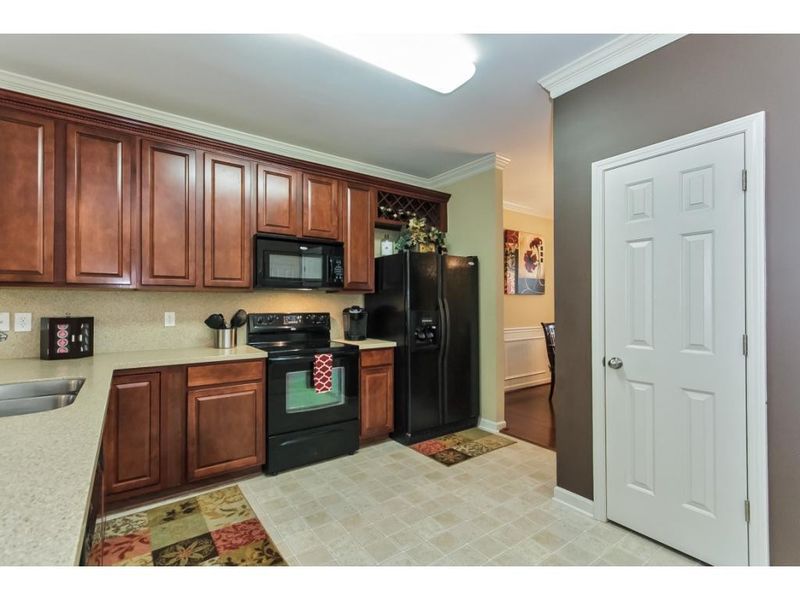 1322 Ingle, Burlington, NC 27215