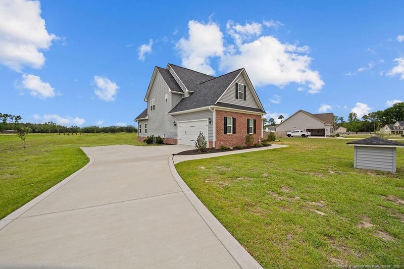 1322 Joe Hall Rd, Hope Mills, NC 28348