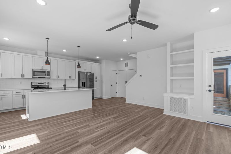 1322 E Lenoir St, Raleigh, NC 27610