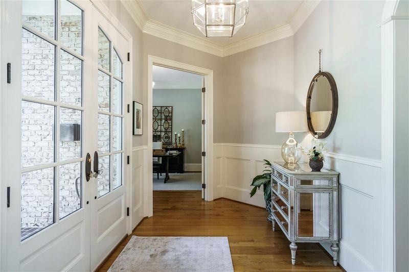 1322 Mayfair Rd, Raleigh, NC 27608
