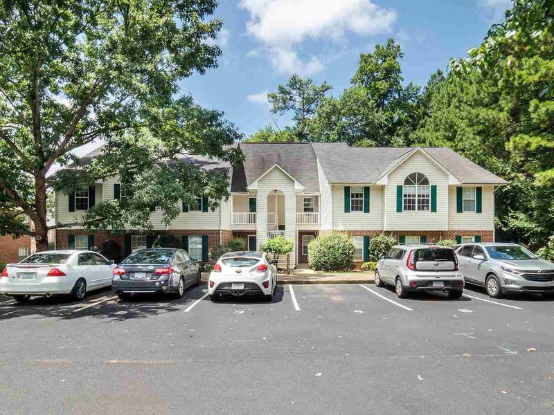 1322 Renshaw Ct #1300, Cary, NC 27518