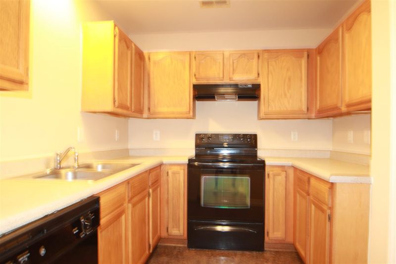 1322 Ricochet Dr, Raleigh, NC 27610