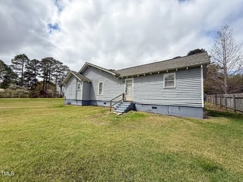 1324 Buffalo Rd, Smithfield, NC 27577