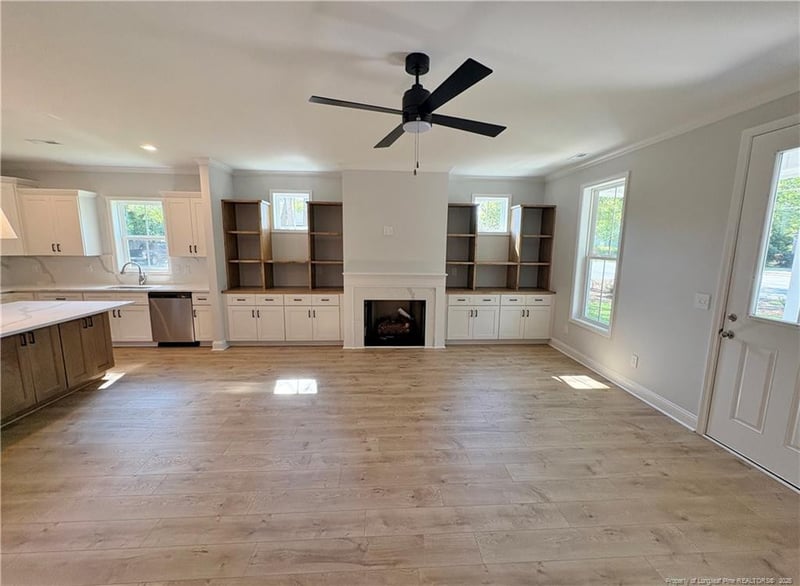1324 Fort Bragg Rd, Fayetteville, NC 28305
