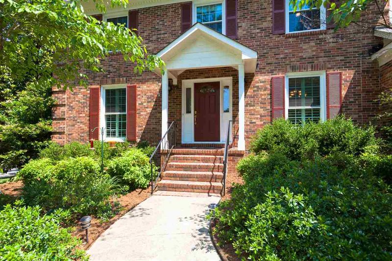 1324 Kintyre Cir, Raleigh, NC 27612