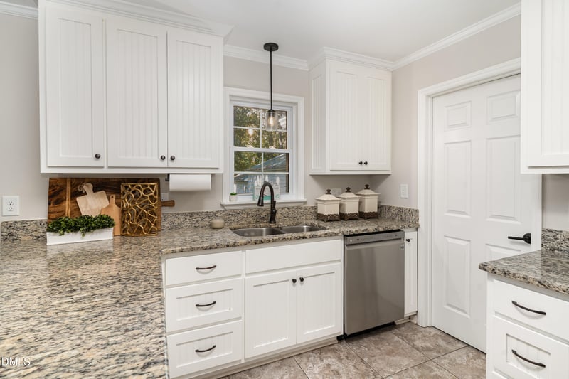 1324 Nc 96 Hw, Zebulon, NC 27597