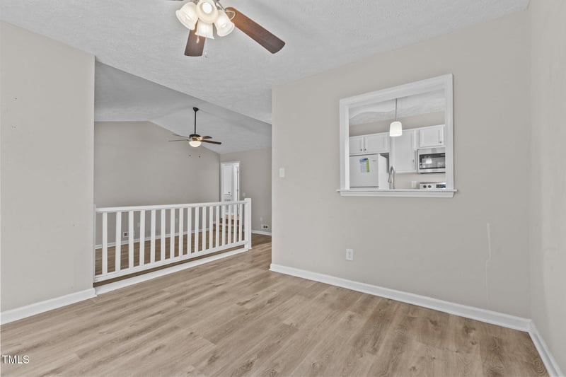 1324 Oak Knolls Dr, Fayetteville, NC 28314