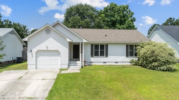 1324 Oak Knolls Dr, Fayetteville, NC 28314