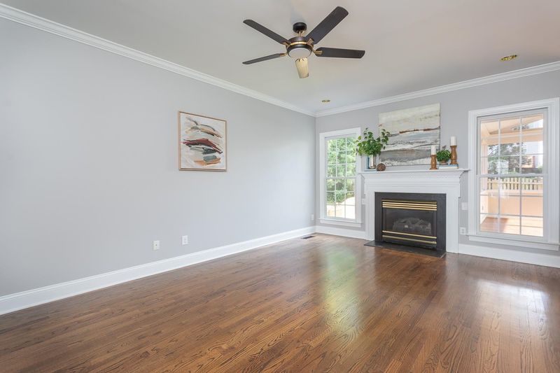 1324 Pendula Pa, Apex, NC 27502