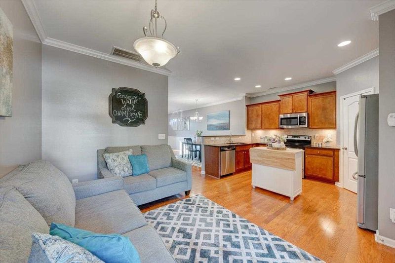 1324 Regulator St, Raleigh, NC 27603