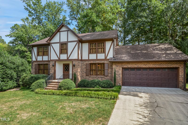 1324 Wagram Ct, Raleigh, NC 27615