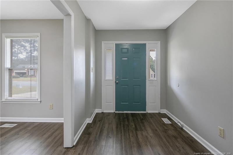 1325 Butterwood Cir, Fayetteville, NC 28314