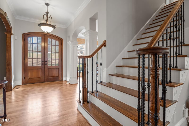 1325 Caistor Ln, Raleigh, NC 27614