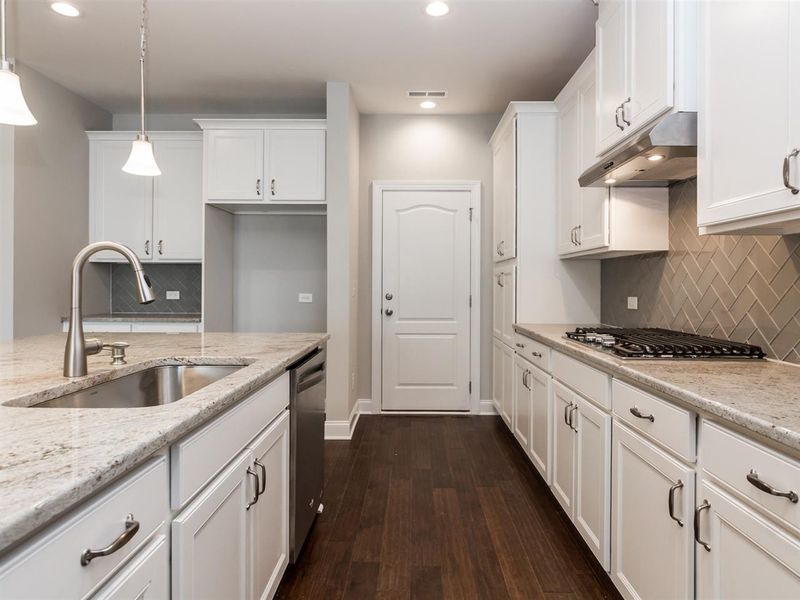 1325 Catch Fly Ln, Durham, NC 27713