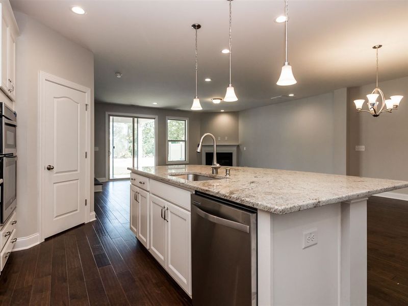 1325 Catch Fly Ln, Durham, NC 27713