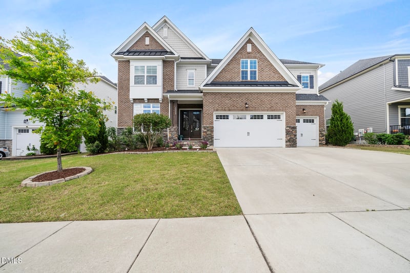 1325 Diamond Valley Dr, Cary, NC 27513