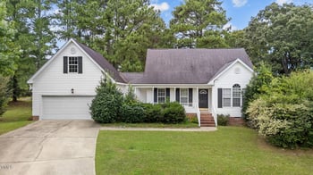 1325 Eagle Eye Ct, Fuquay Varina, NC 27526
