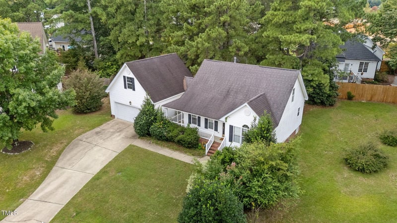 1325 Eagle Eye Ct, Fuquay Varina, NC 27526