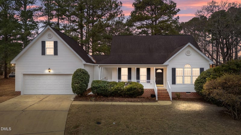 1325 Eagle Eye Ct, Fuquay Varina, NC 27526