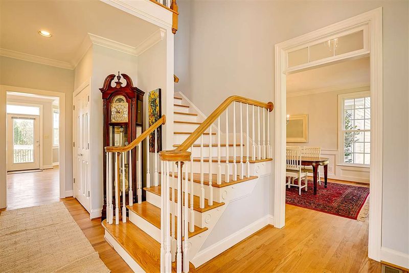 1325 Farmview Rd, Hillsborough, NC 27278