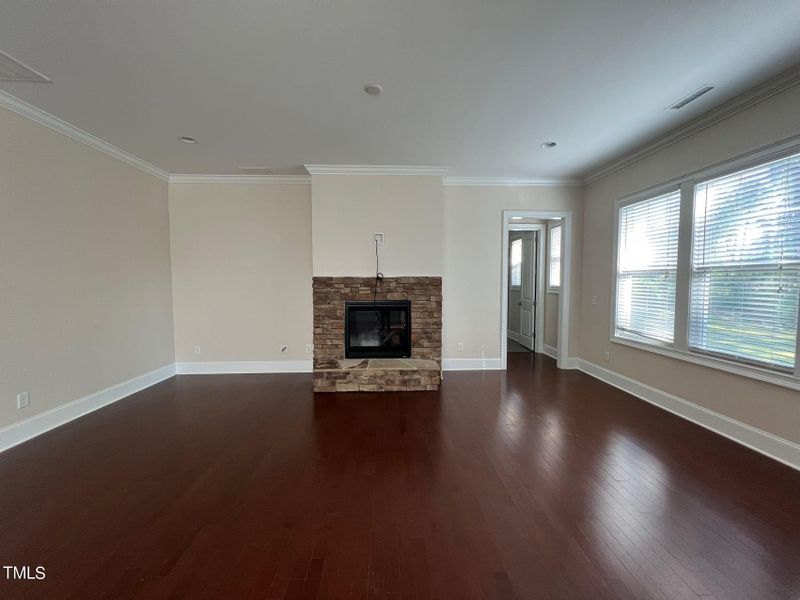 1325 Gilwood Dr, Apex, NC 27523